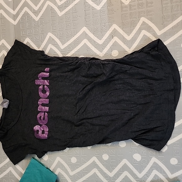 Women's XS T-shirts - Picture 9 of 16